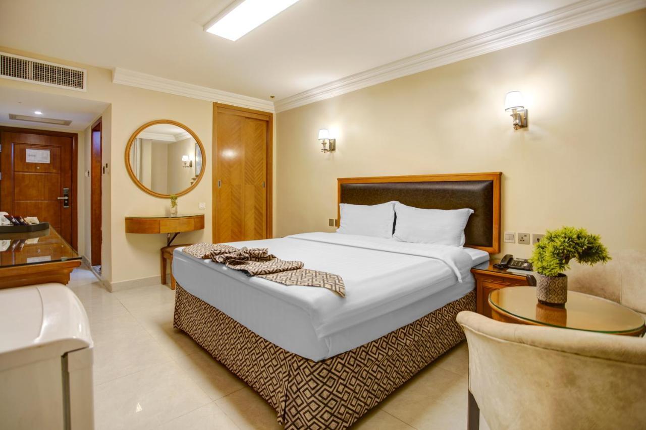 Dweik Hotel Luxury 3 アカバ エクステリア 写真
